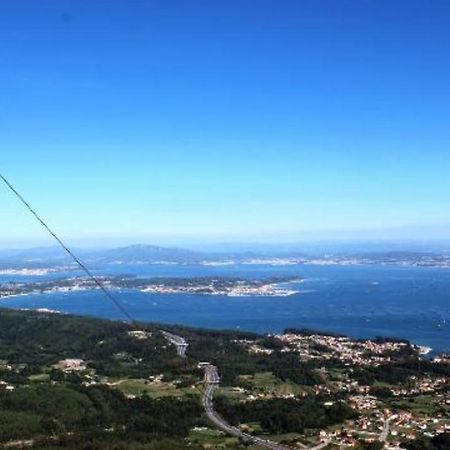 Apartamento A 350 Metros De La Playa Pobra Do Caraminal Bagian luar foto