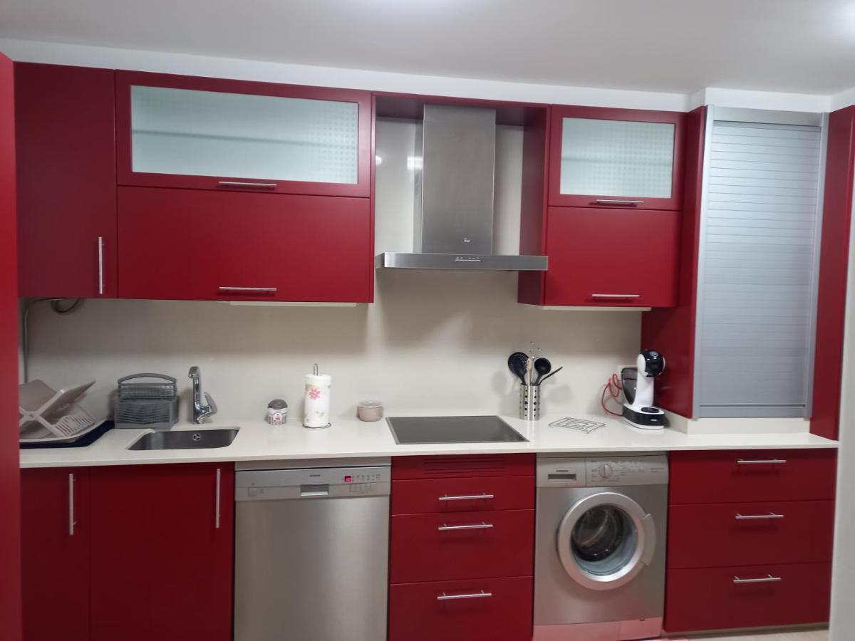 Apartamento A 350 Metros De La Playa Pobra Do Caraminal Bagian luar foto
