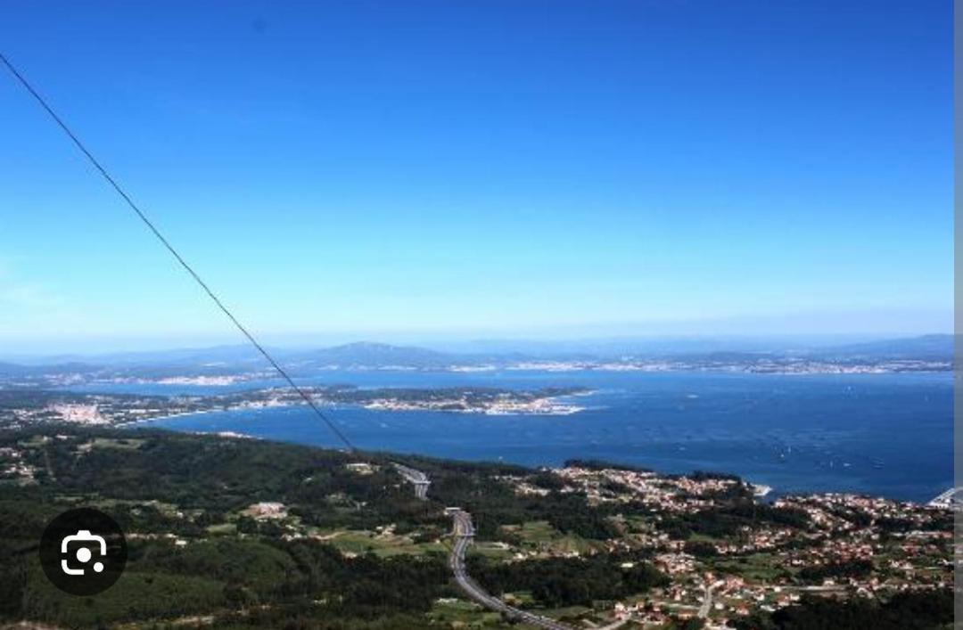 Apartamento A 350 Metros De La Playa Pobra Do Caraminal Bagian luar foto