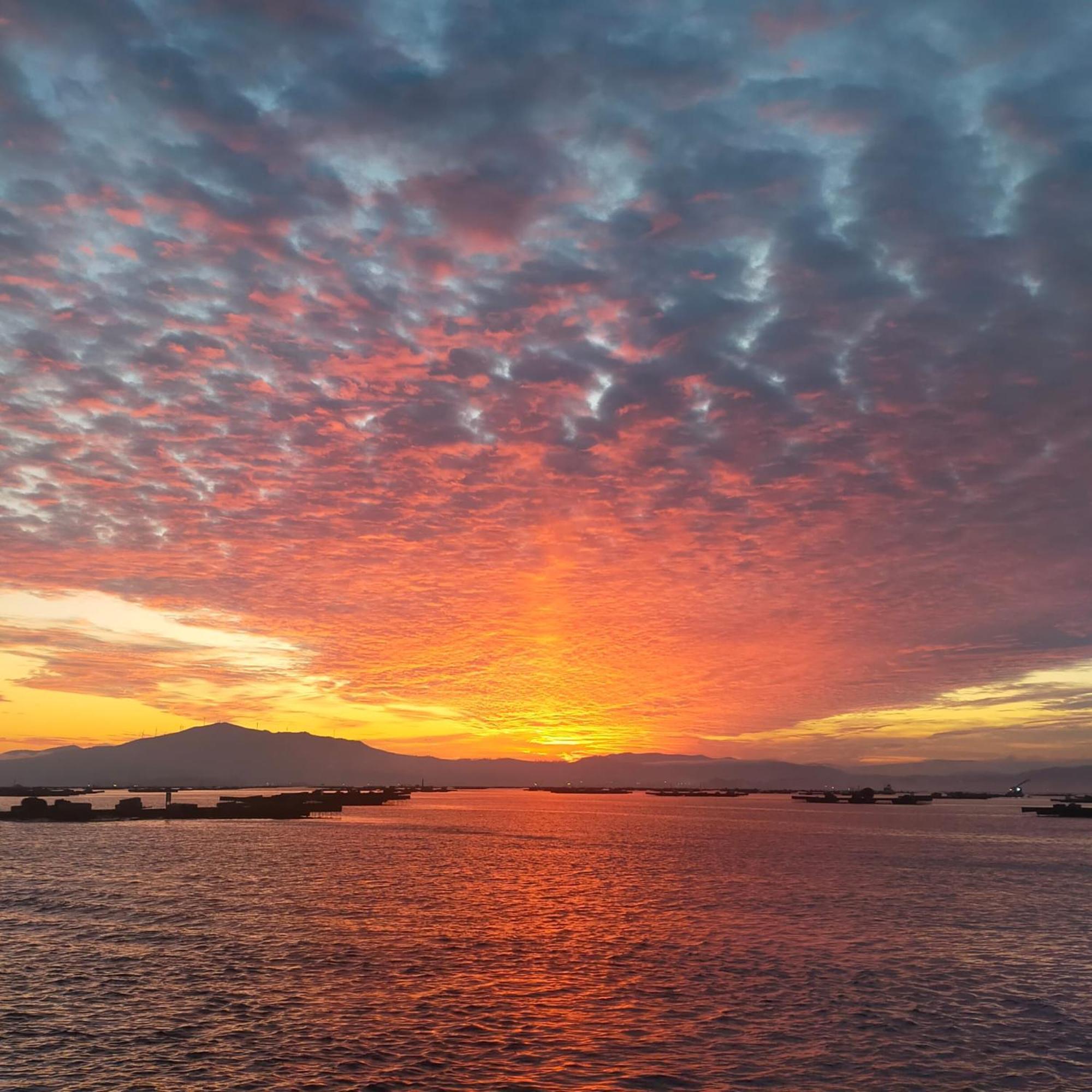 Apartamento A 350 Metros De La Playa Pobra Do Caraminal Bagian luar foto